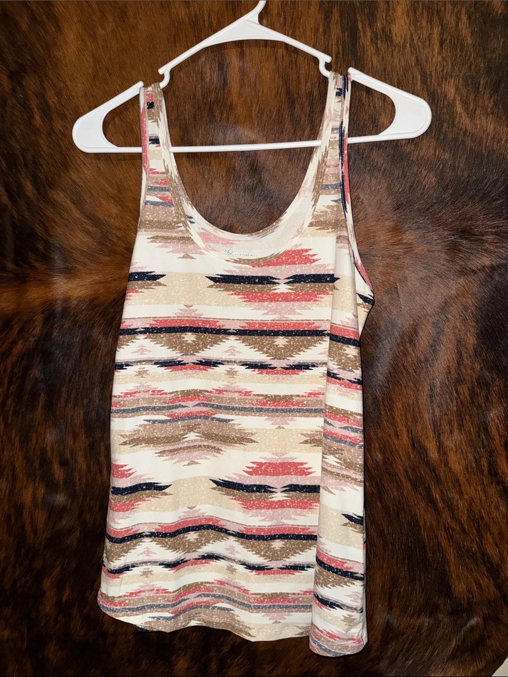 Aztec Tank - Picture 1 of 3